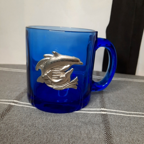Other - 12oz Cobalt Blue Glass Mommy and Baby Dolphin Coffee Mug